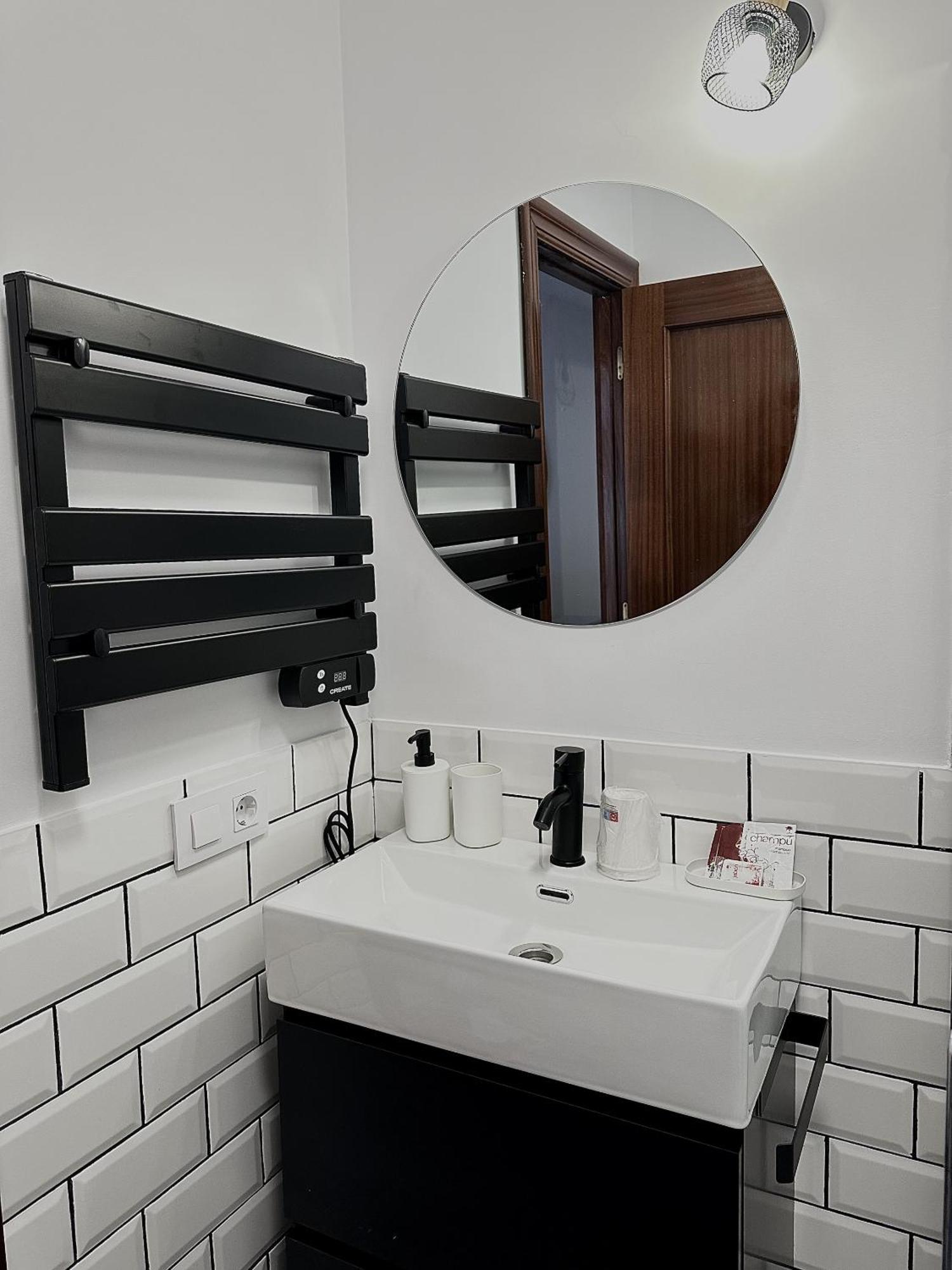 Apartamentos Val De Comillas Εξωτερικό φωτογραφία