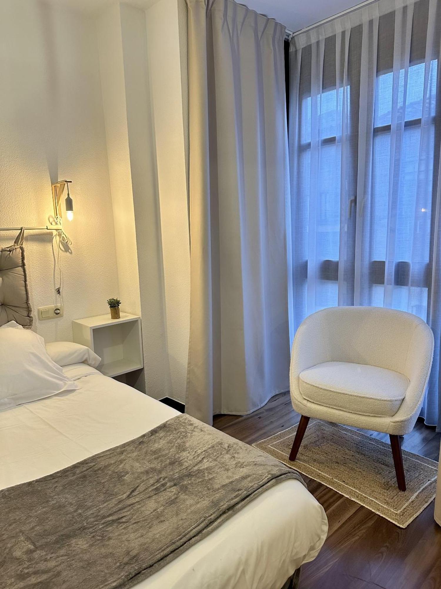 Apartamentos Val De Comillas Εξωτερικό φωτογραφία